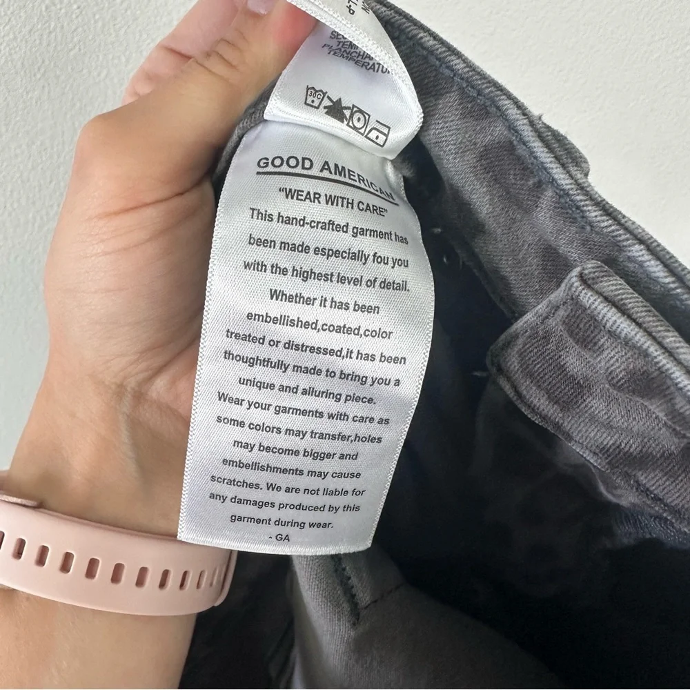 Good American Good Legs Animal Print Jeans - Picture 10 of 10